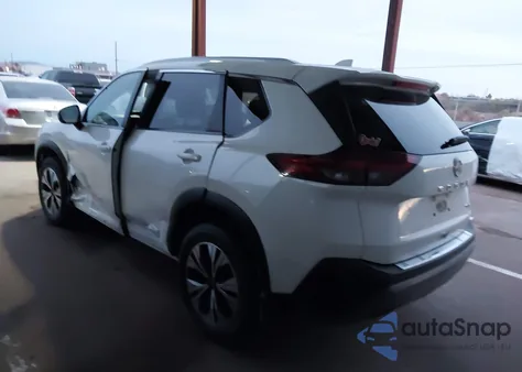 2022 Nissan Rogue Sv Fwd из США, поврежденный, VIN JN8BT3BA5NW043684